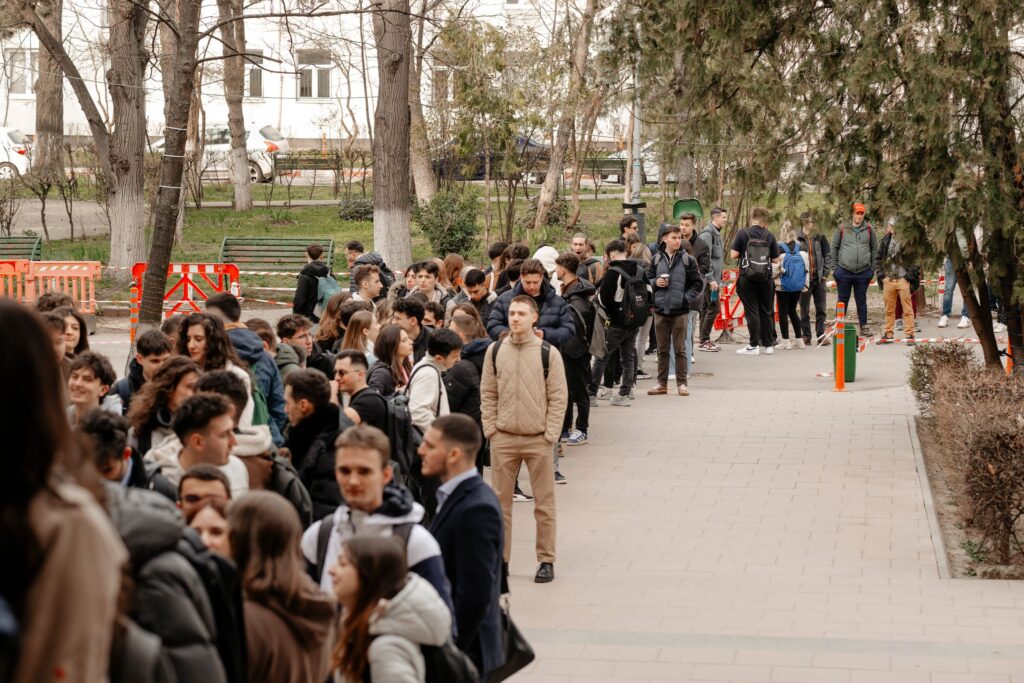 O nouă ediție Innovation Labs: 41 de echipe s-au calificat în programul Innovation Labs 2026, în urma celui mai amplu Hackathon național! 1 DSC 4612 resized